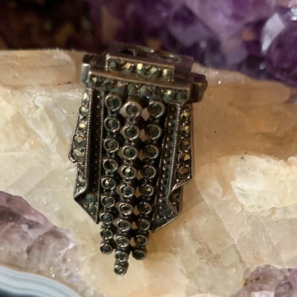Vintage Rhinestone Dress Clip, Unmarked, in Silver plate
